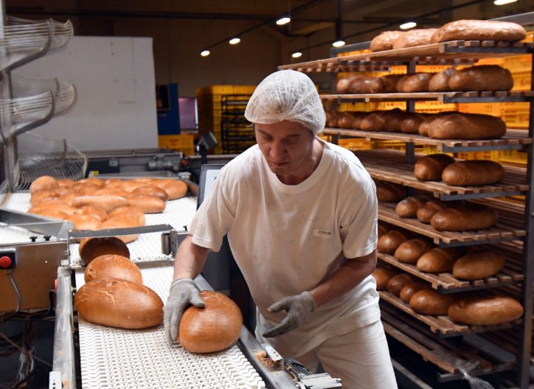 Pekári varujú, že Slovensko sa mení na distribučný trh