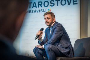 Manuál českého ministerstva vnútra: Nástup inštitucionalizovaného spinu