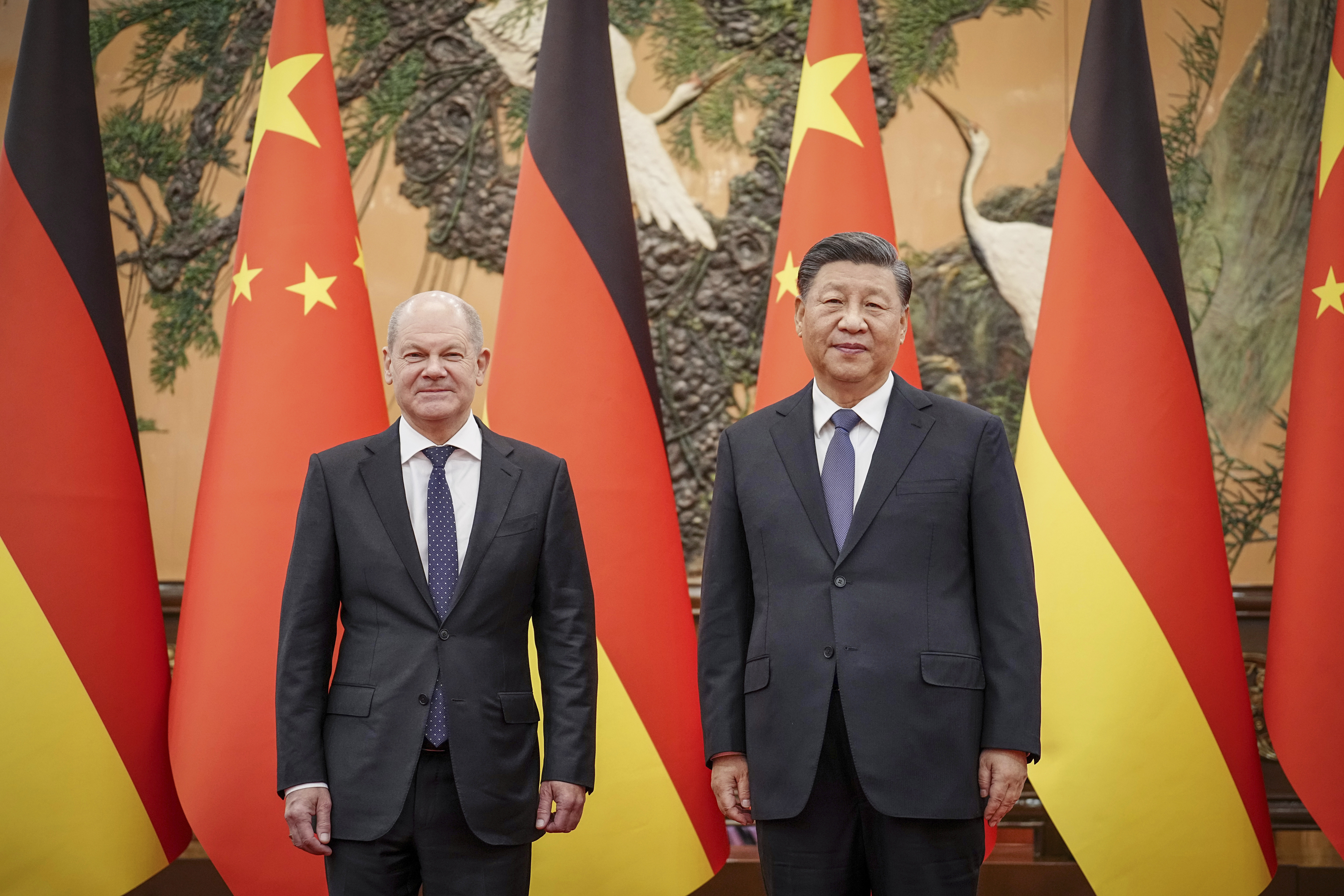 Olaf Scholz a Si Ťin-pching. Foto: TASR/AP