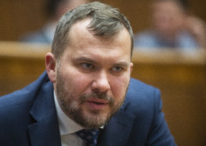Zákon o dôverníkoch poslúži na tunelovanie manželstva