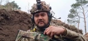 Zahraničných prieskumníkov na Ukrajine vedie Maori. Na zabíjaní mladých mobilizovaných Rusov nevidí nič slávne