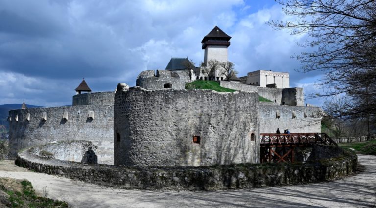Trenčiansky hrad získal európske ocenenie Miesto mieru