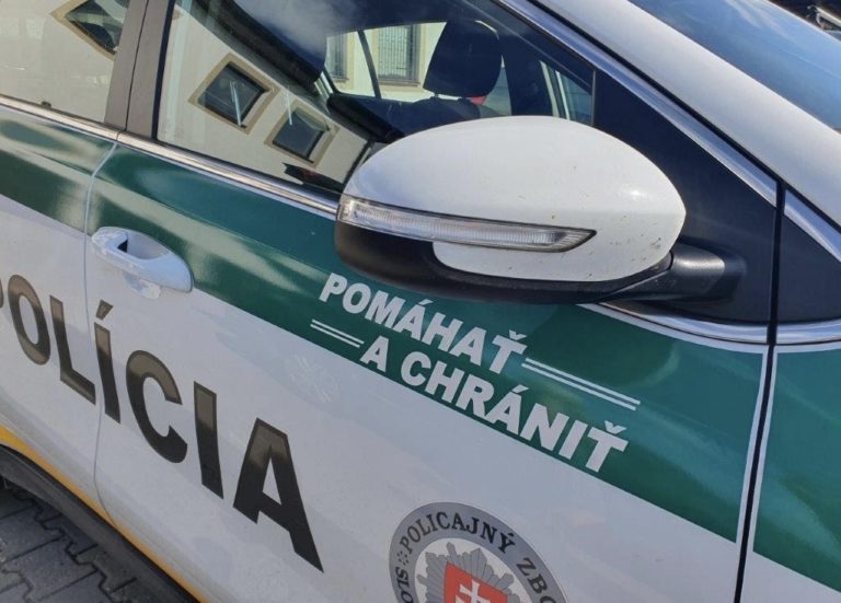 Staroturianski policajti zastavili a skontrolovali 50-ročného cyklistu. Foto: KR PZ Trenčín
