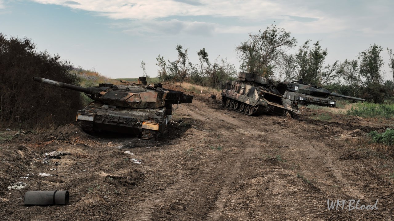 Vyradené ukrajinské tanky Leopard 2 pri Orechove. Foto: Telegram