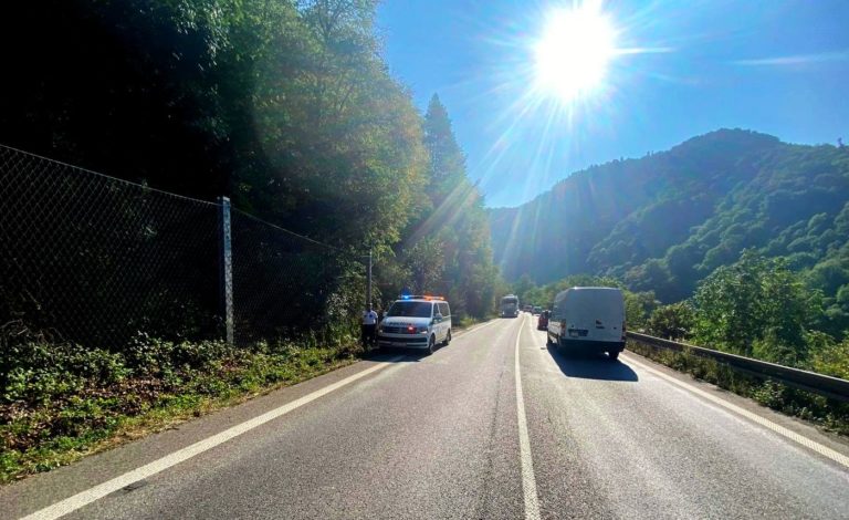 Obmedzenie v doprave na trase Strečno - Dubná Skala. Foto: Polícia