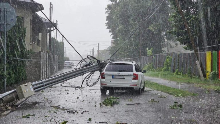 Smršť po búrke. Foto: FB Zemplin.online 