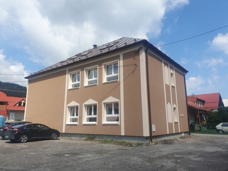 Budova základnej umeleckej školy v Krásne dostala nový vzhľad. Foto: Mesto Krásno