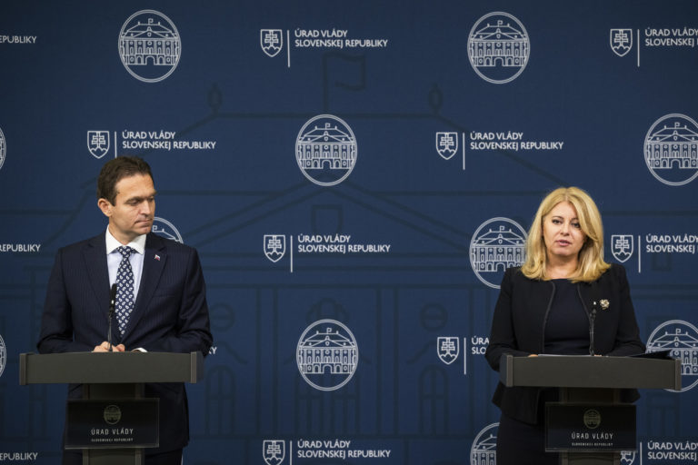 Ľudovít Ódor a Zuzana Čaputová. Foto: Jaroslav Novák/TASR