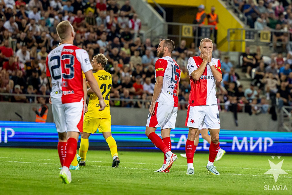 Zápas sa napokon skončil remízou. FOTO: SK Slavia Praha FB