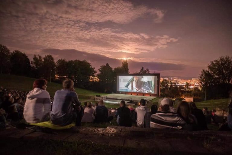 Príďte si užiť Letné Kino Pocity v prešovskom Amfiteátri. Foto: FB Prešovský amfik