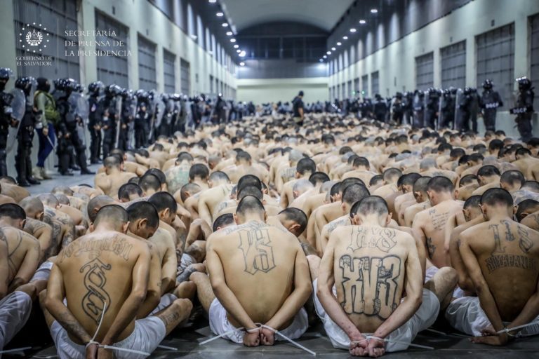 Najväčšie väzenie v Salvádore CECOT. Zdroj: profimedia.sk