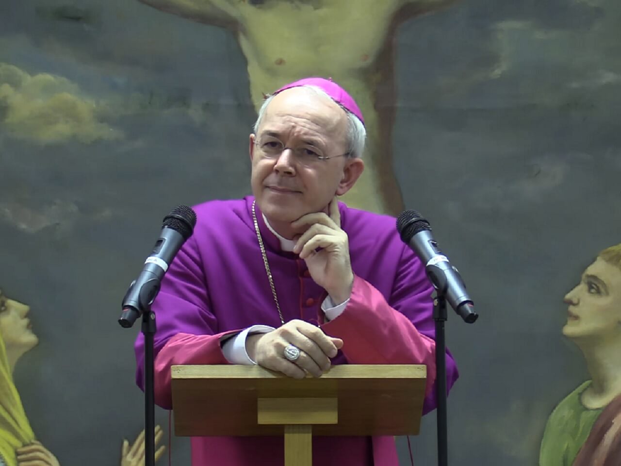 Biskup Athanasius Schneider slúži ako pomocný biskup v Astane, v Kazachstane. Foto: Bishop Athanasius Schneider/YouTube