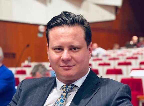 Starosta mestskej časti KVP Ladislav Lörinc chce riešiť neposlanie daní právnou cestou. Pripájajú sa k nemu ďalší kolegovia. Foto: FB Ladislav Lorinc
