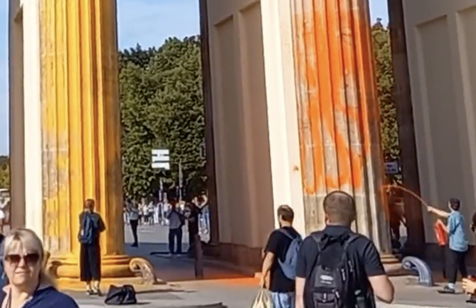 Brandeburská brána v Berlíne. Zdroj: X/Letzte Generation