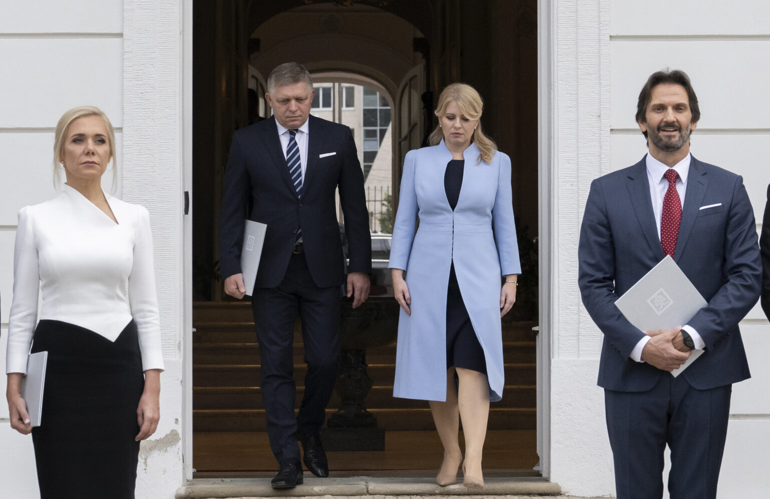 Robert Fico a Zuzana Čaputová. Foto: Martin Baumann/TASR
