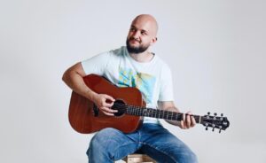 Pokáč si zbalil ukulele a vyráža do Košíc