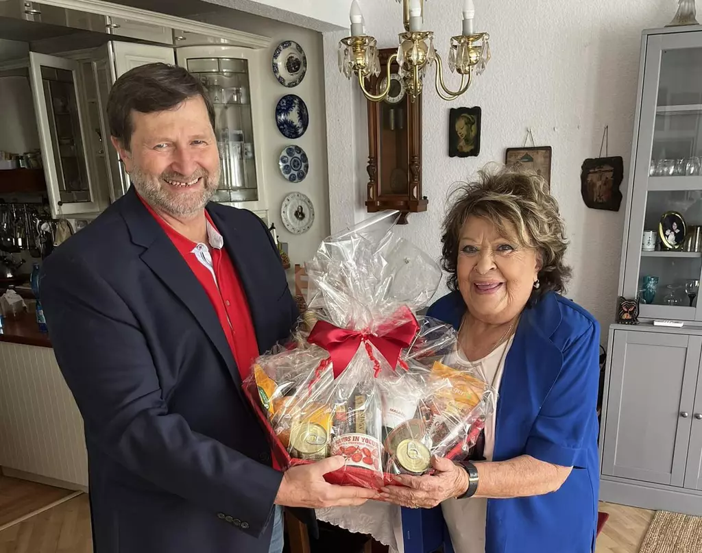 Jan Hrušinský a Jiřina Bohdalová sú roky kolegovia a priatelia, Foto: Divadlo na Jezerce.