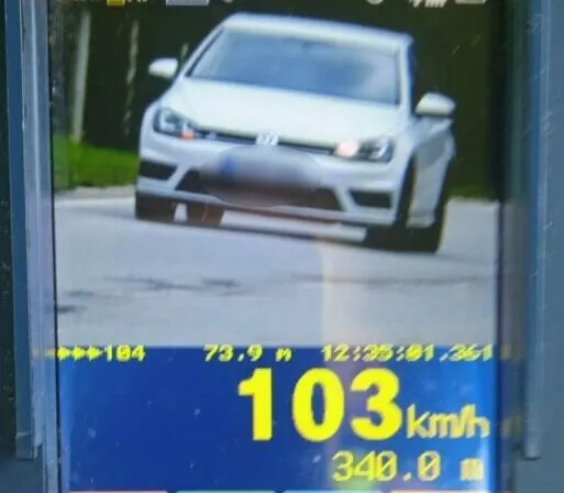 Vodič uháňal veľkou rýchlosťou. FOTO: polícia