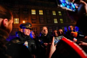 Vrah z Karlovej Univerzity mohol zabiť aj otca s batoľaťom v Klánoviciach, hodnotí polícia