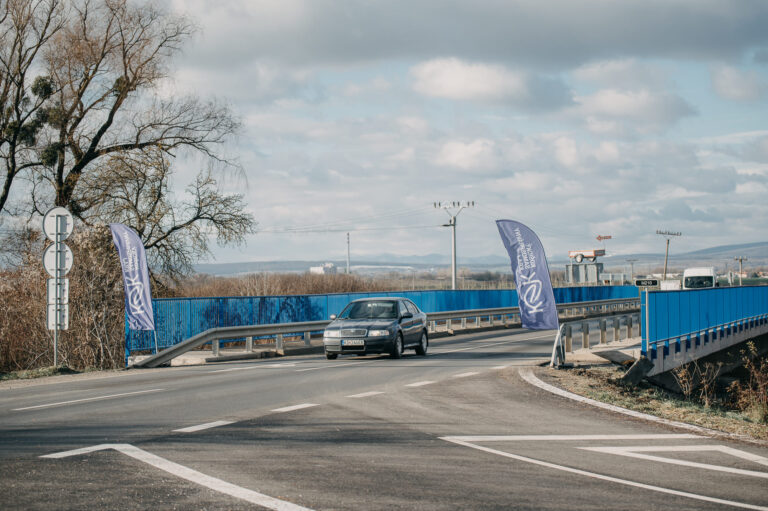 Košický samosprávny kraj opravil cestu z Košíc do Veľkých Kapušian. Foto: FB KSK