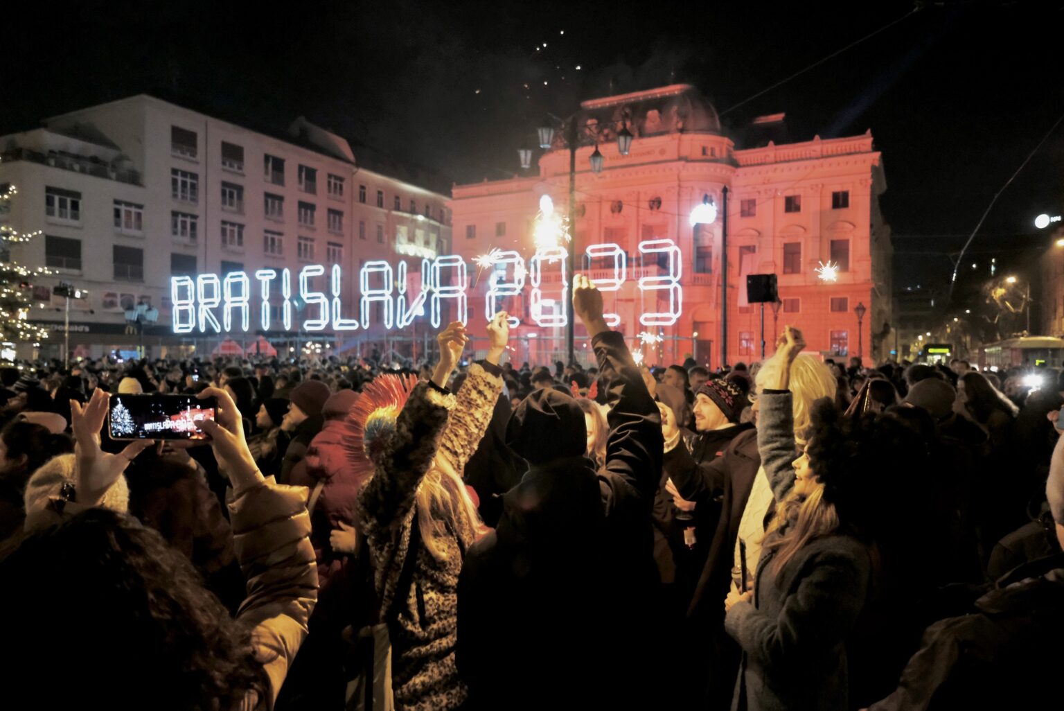 Silvestrovské oslavy v Bratislave. FOTO: FB BKIS