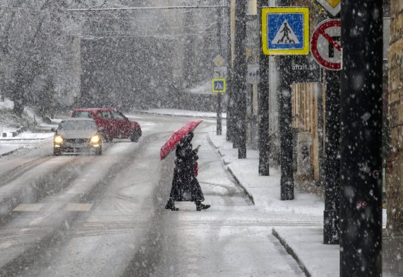 SHMÚ upozorňuje na sneženie na severnom Slovensku. Ilustračné foto. Foto: TASR
