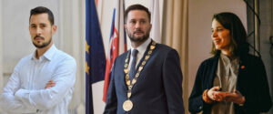 Po zvolení novej riaditeľky MIB Petry Marko odchádzajúci riaditeľ Ján Mazúr prihral zákazku firme jej manžela
