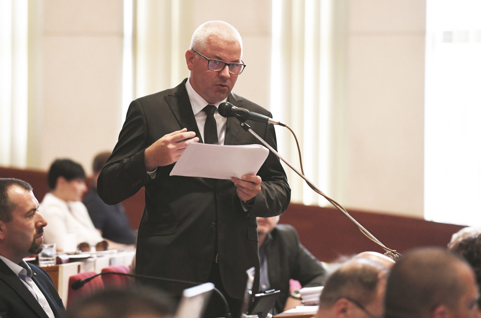 Bývalý generálny riaditeľ DPMK Vladimír Padyšák dúfa, že dopravný podnik krízu prekoná. Foto: TASR/František Iván