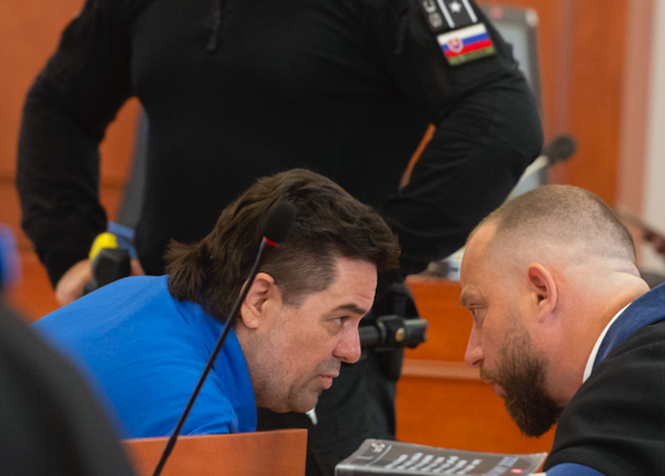 Marian Kočner a jeho advokát Marek Para. Foto: TASR. 