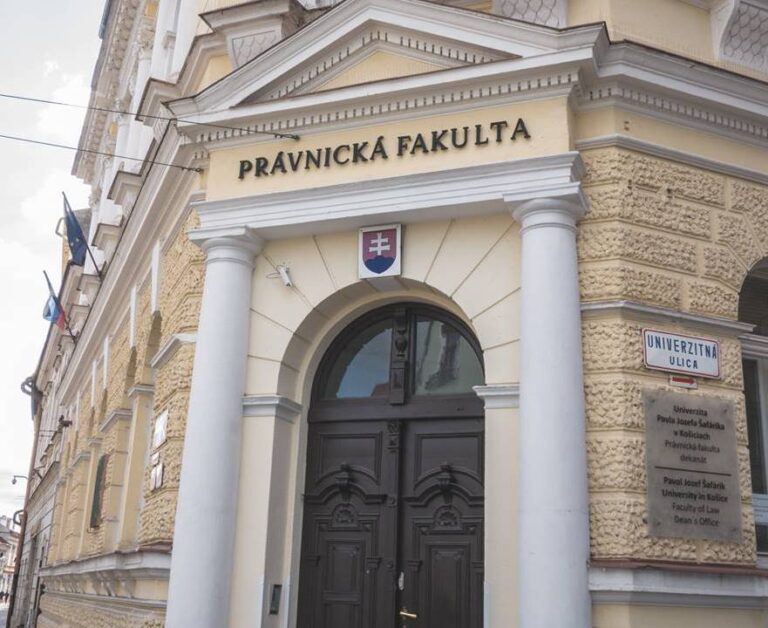 Budova Právnickej fakulty UPJŠ Košice FOTO: FB UPJŠ