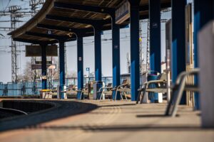 Na Veľkú noc sa možno pripraviť aj na stanici. Biskup Haľko ponúkne spoveď aj rozhovor