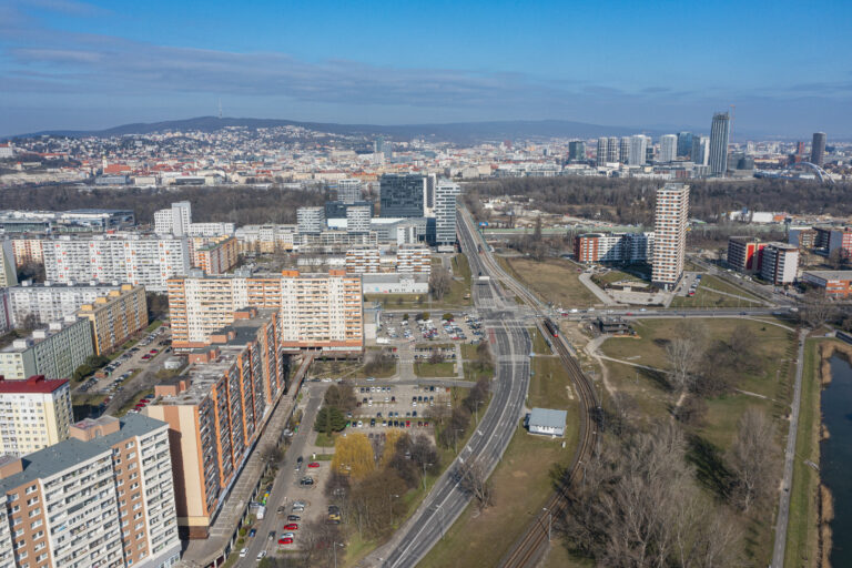 Petržalka. Ilustračná foto: TASR/Michal Svítok