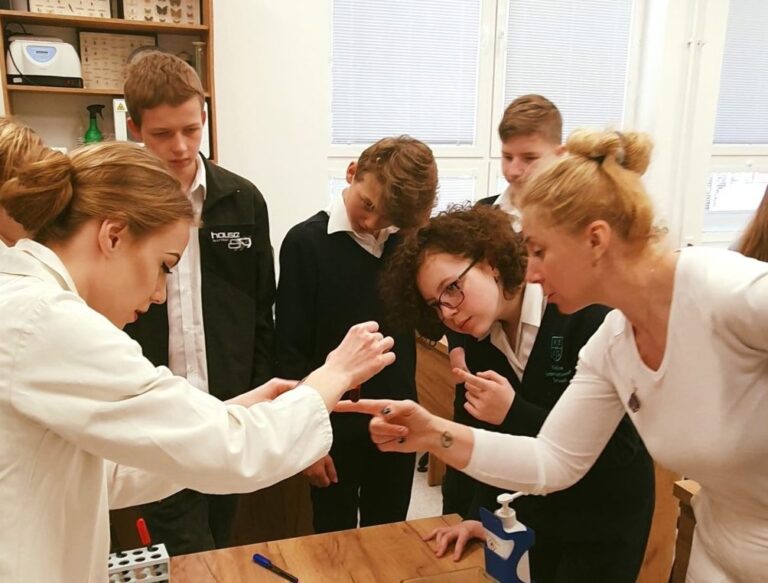 Medzinárodné gymnázium zaradia od septembra do siete škôl. Foto: keis.sk