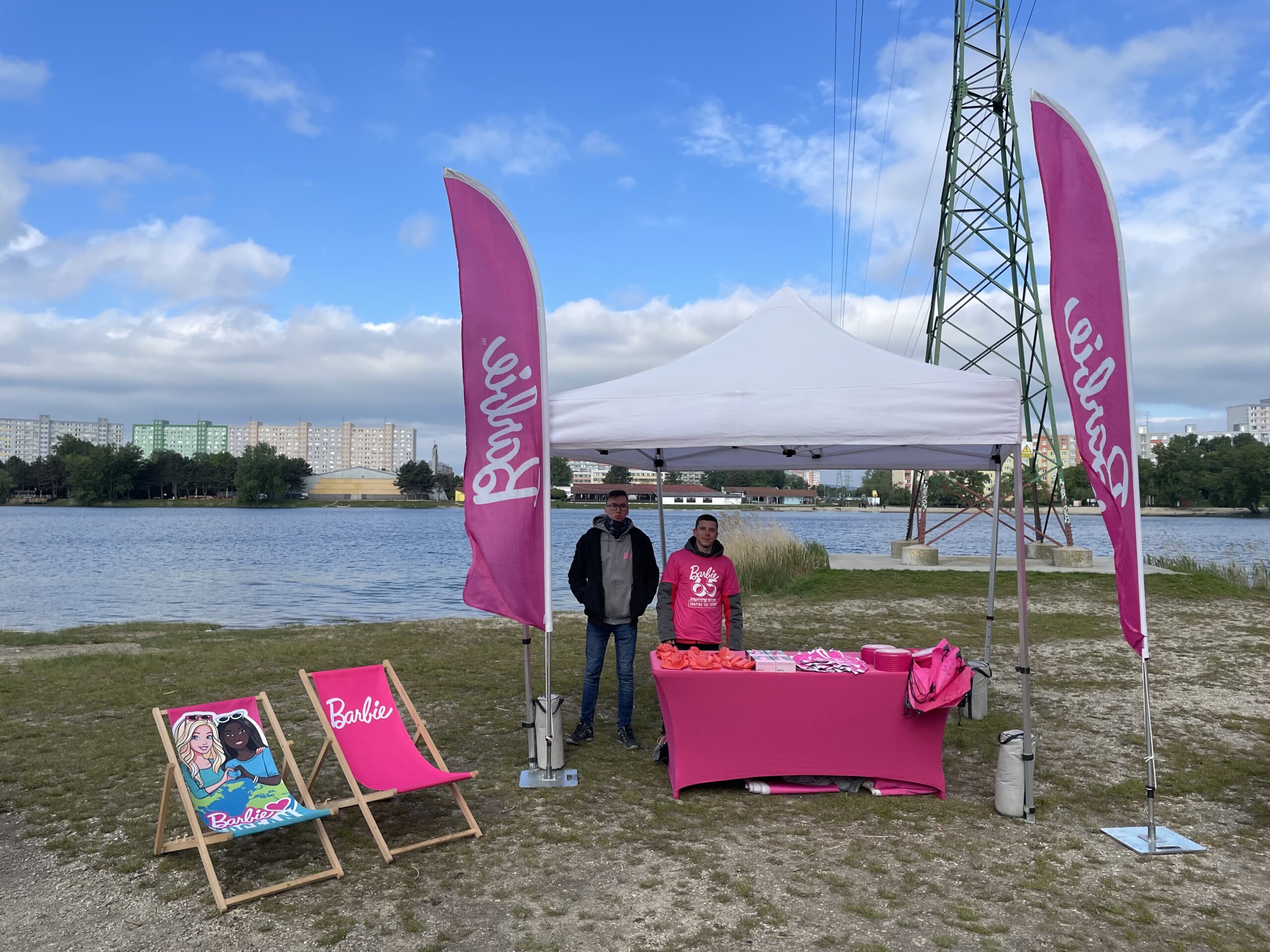 S Barbie upraceme Slovensko 2024. Zapojiť sa mohol každý. Foto: Miroslava Pavlíková