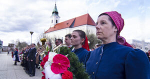 Foto: Bánovčania si pripomenuli 79. výročie oslobodenia mesta pietnym aktom