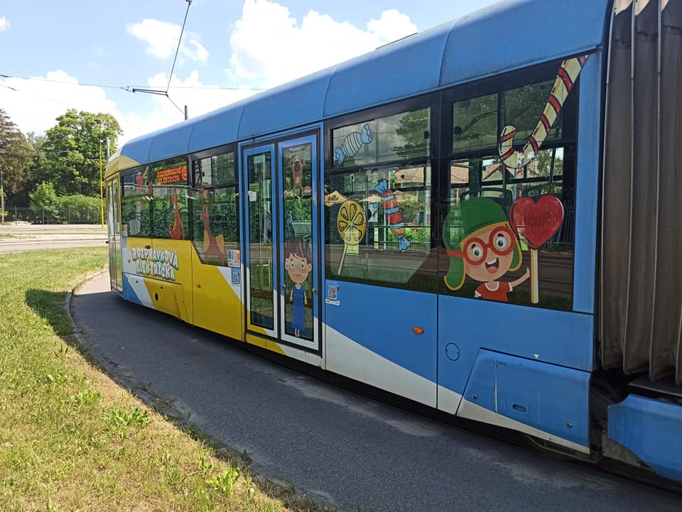 Rozprávková električka bude robiť deťom radosť už tretí rok. Foto: Facebook Dopravný podnik mesta Košice, a. s.