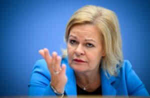 Kto skutočne ohrozuje demokraciu v Nemecku?