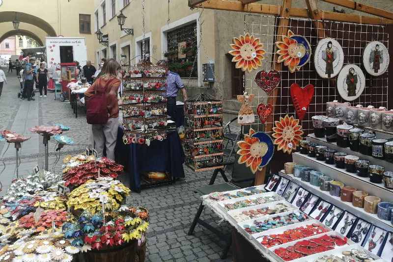 Centrum Prešova ožilo Trojičným jarmokom. Foto: redakcia 