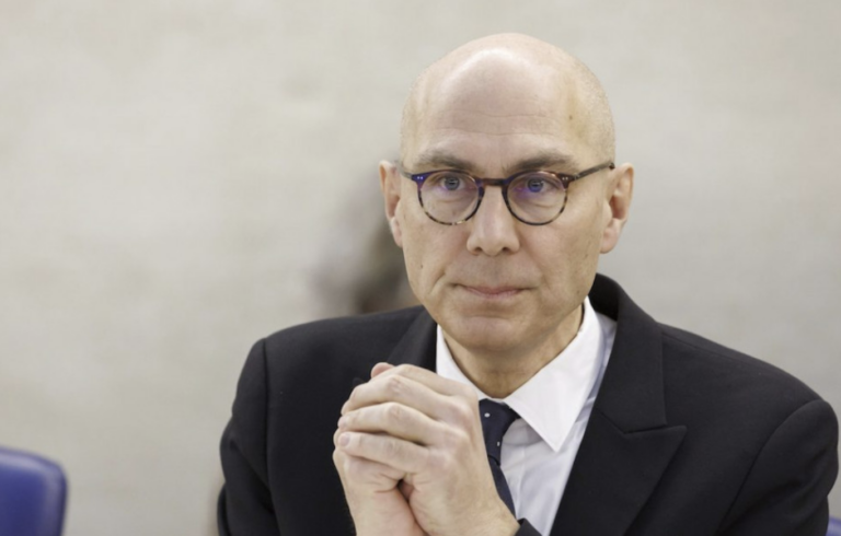 Útoky na civilnú infraštruktúru sú vojnový zločin, tvrdí komisár OSN