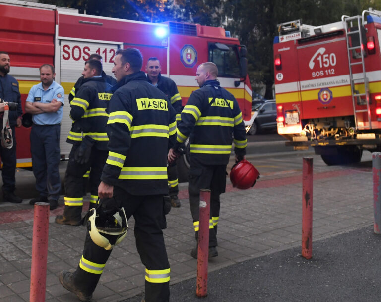 V leopoldovskej väznici vypukol požiar, na miesto vyslali hasičov