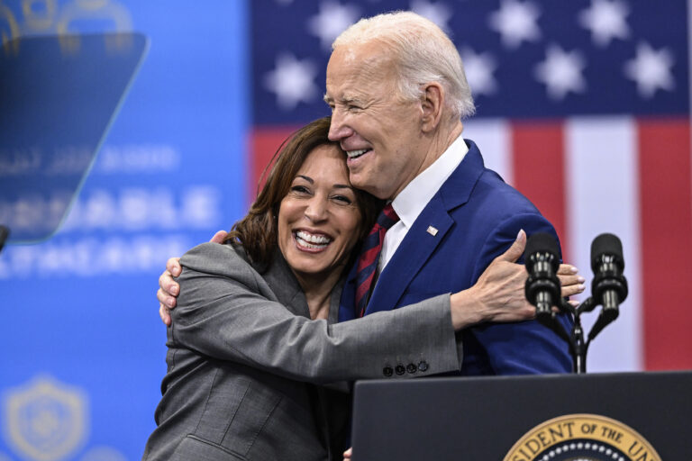 Kamala Harrisová a Joe Biden. Foto: TASR/AP