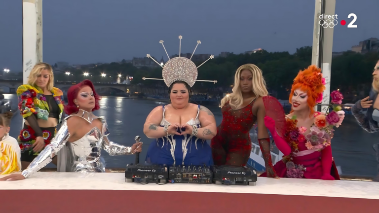 Záber z otváracieho ceremoniálu Olympijských hier v Paríži 2024. Zdroj: Twitter