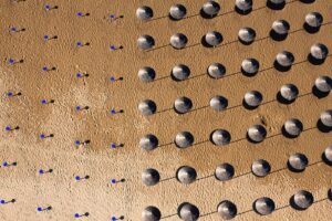 Obrázky letné, prímorské. O dovolenkovaní v čase vojny