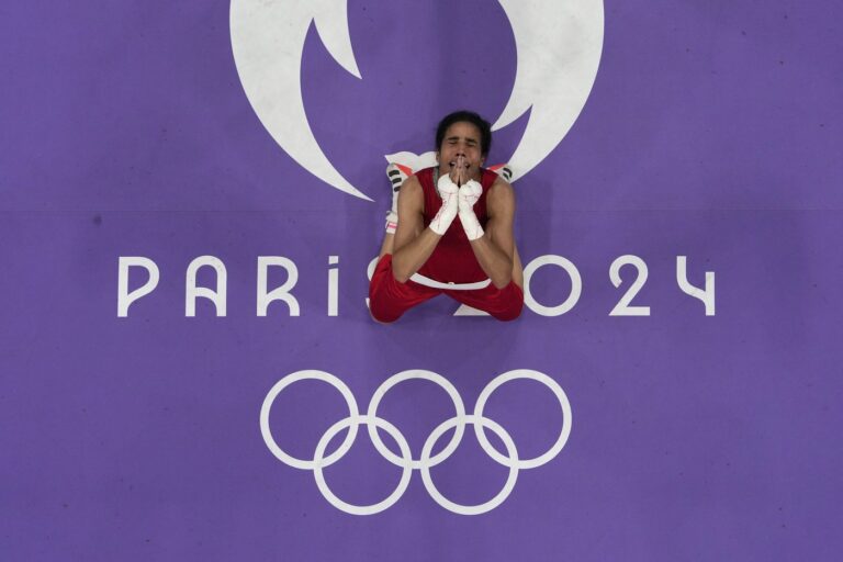 Marocká boxerka Widad Bertalová. Foto: ČTK / AP / John Locher, Profimedia