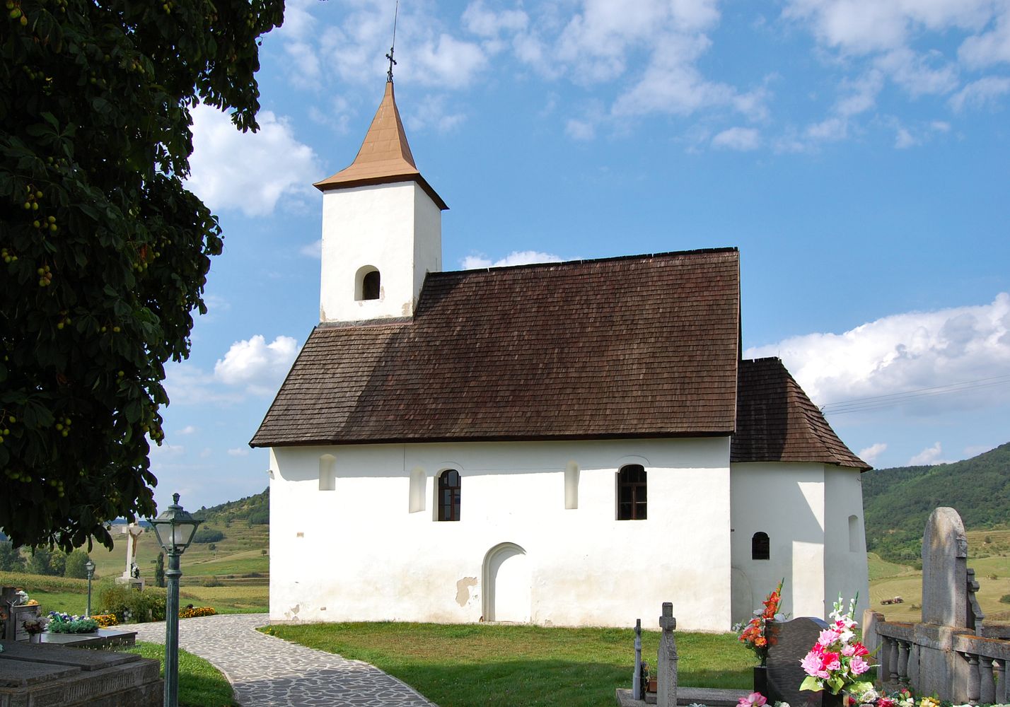 Kostol svätých mučeníkov Abdona a Senena v Gemerskom Jablonci. Foto: Štefan Podolinský
