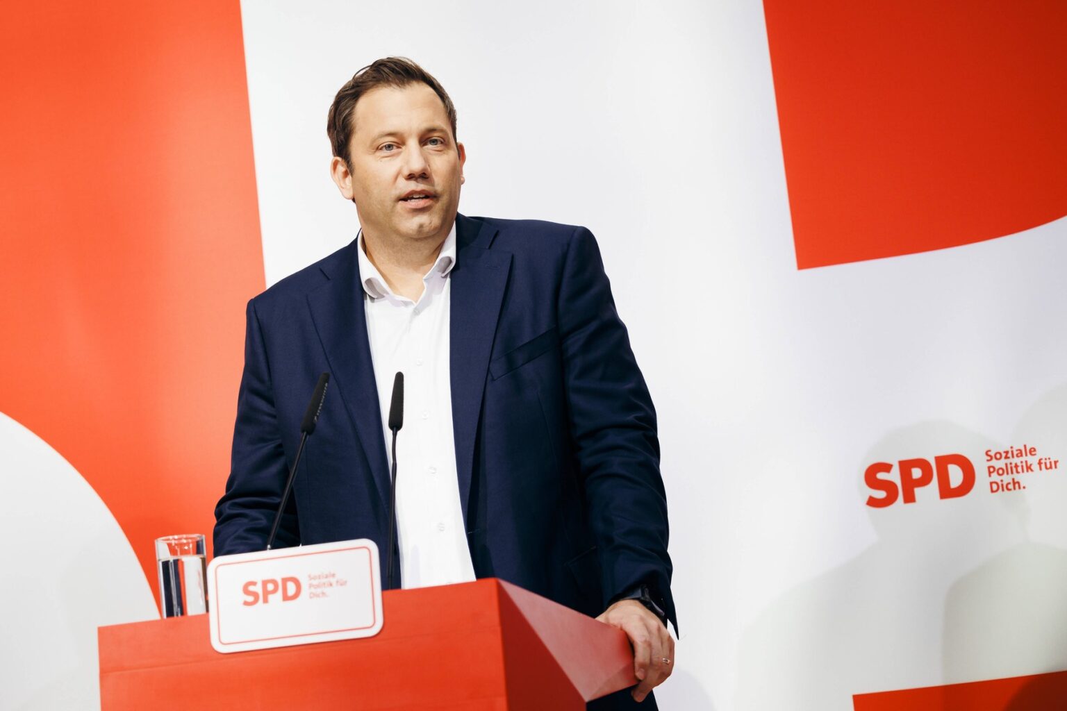 Súčasný spolupredseda nemeckej sociálnodemokratickej strany (SPD) Lars Klingbeil. Berlín 23. septembra 2024. Foto: Felix Zahn/ ČTK/ Profimedia.sk