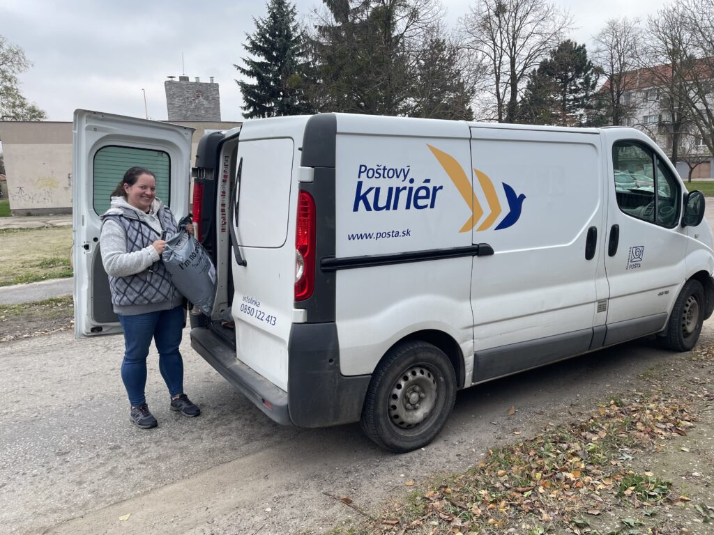 kuriér slovenská pošta