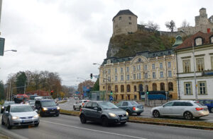 Doprava v Trenčíne kolabuje nielen v centre. Pomôcť majú plánované zmeny