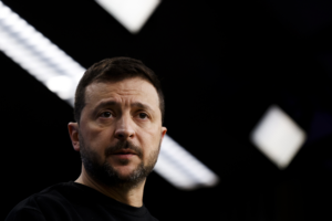 7 dní v kocke: Zelenskyj ukázal Trumpovi prostredník