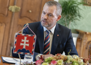 Rekonštrukcia vlády nemusí ísť hladko. Pellegrini váha pri Huliakovi pre jeho názory